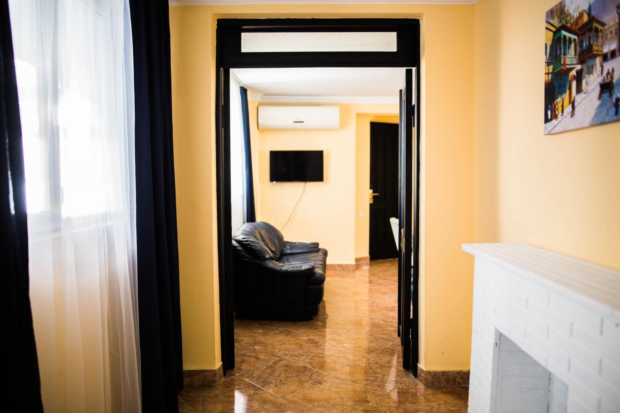 Central Apart-Hotel Batumi Pokój zdjęcie