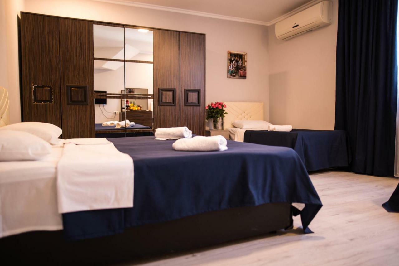Central Apart-Hotel Batumi Zewnętrze zdjęcie