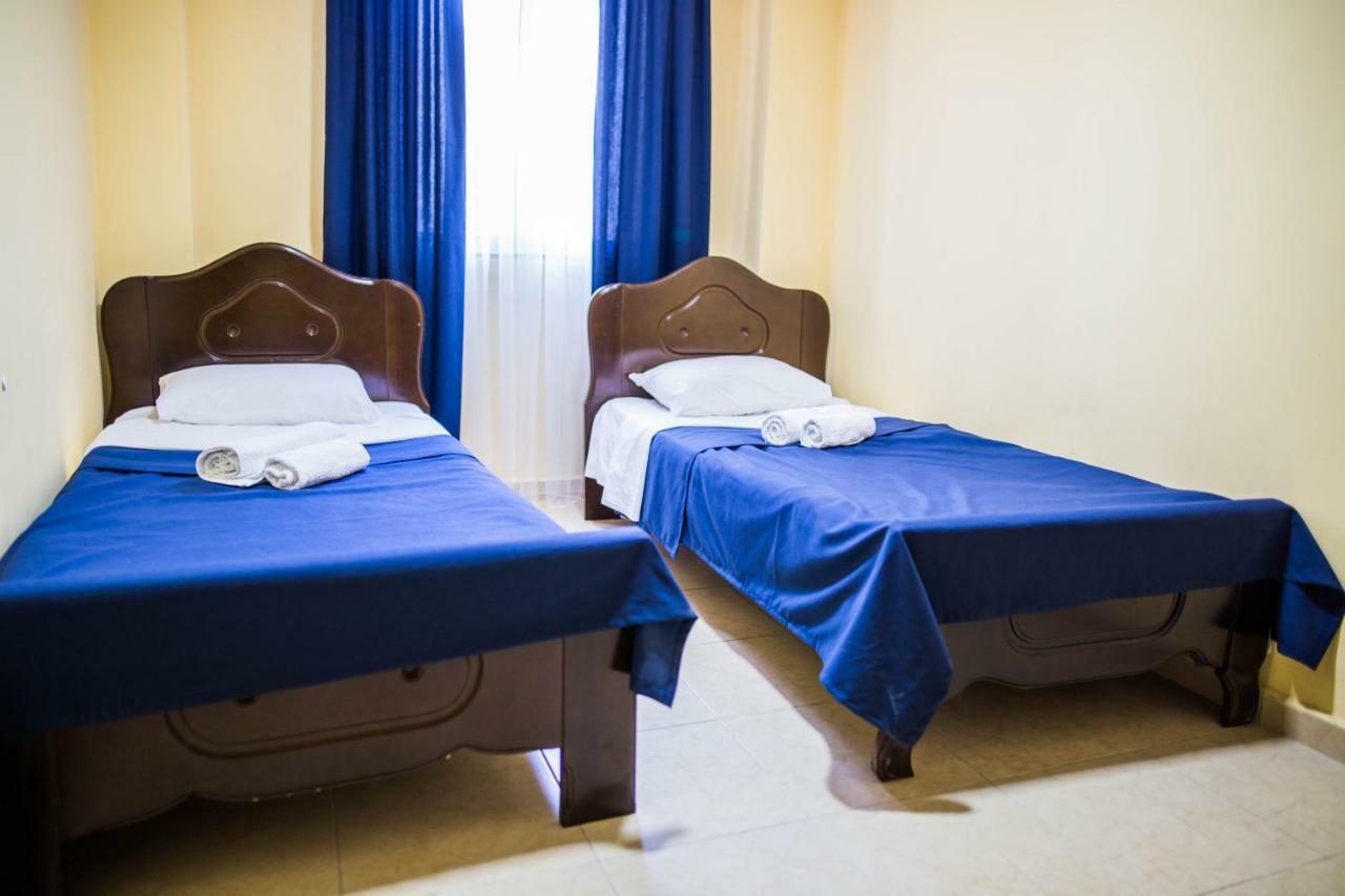 Central Apart-Hotel Batumi Zewnętrze zdjęcie